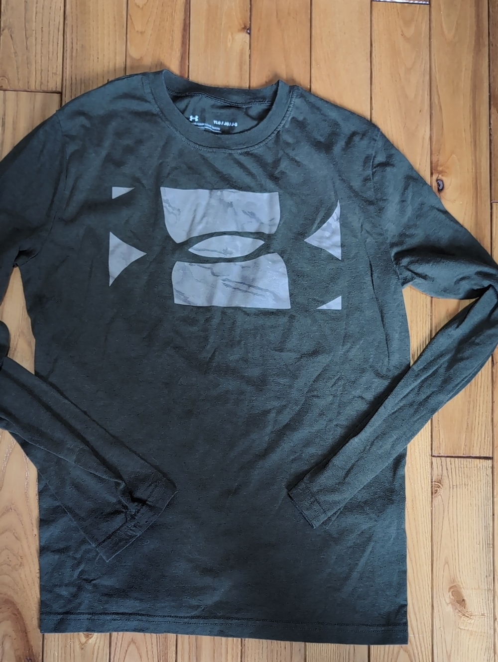 Under Armour Boy Long Sleeve Olive Green